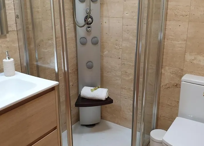 Daire Ayuntamiento - Precioso Con Parking Y Wifi